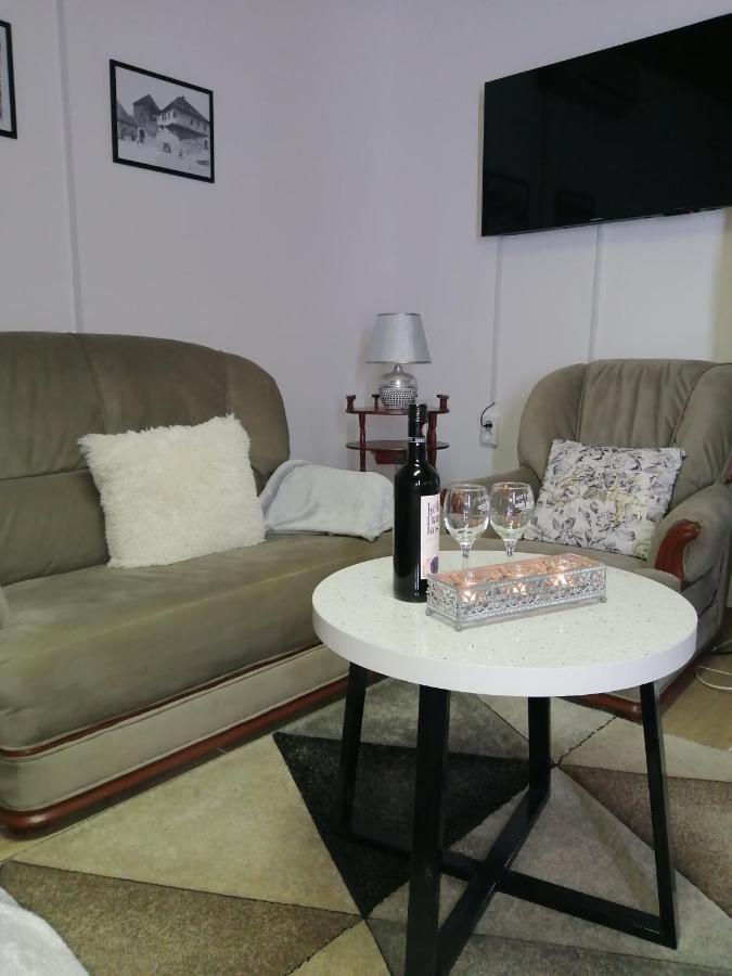 יאיצי Studio Apartman Sun מראה חיצוני תמונה